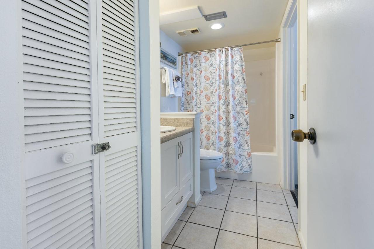 Ocean View With A Beachfront Pool At Ocean Trillium Condo ~ 403 New Smyrna Beach Kültér fotó