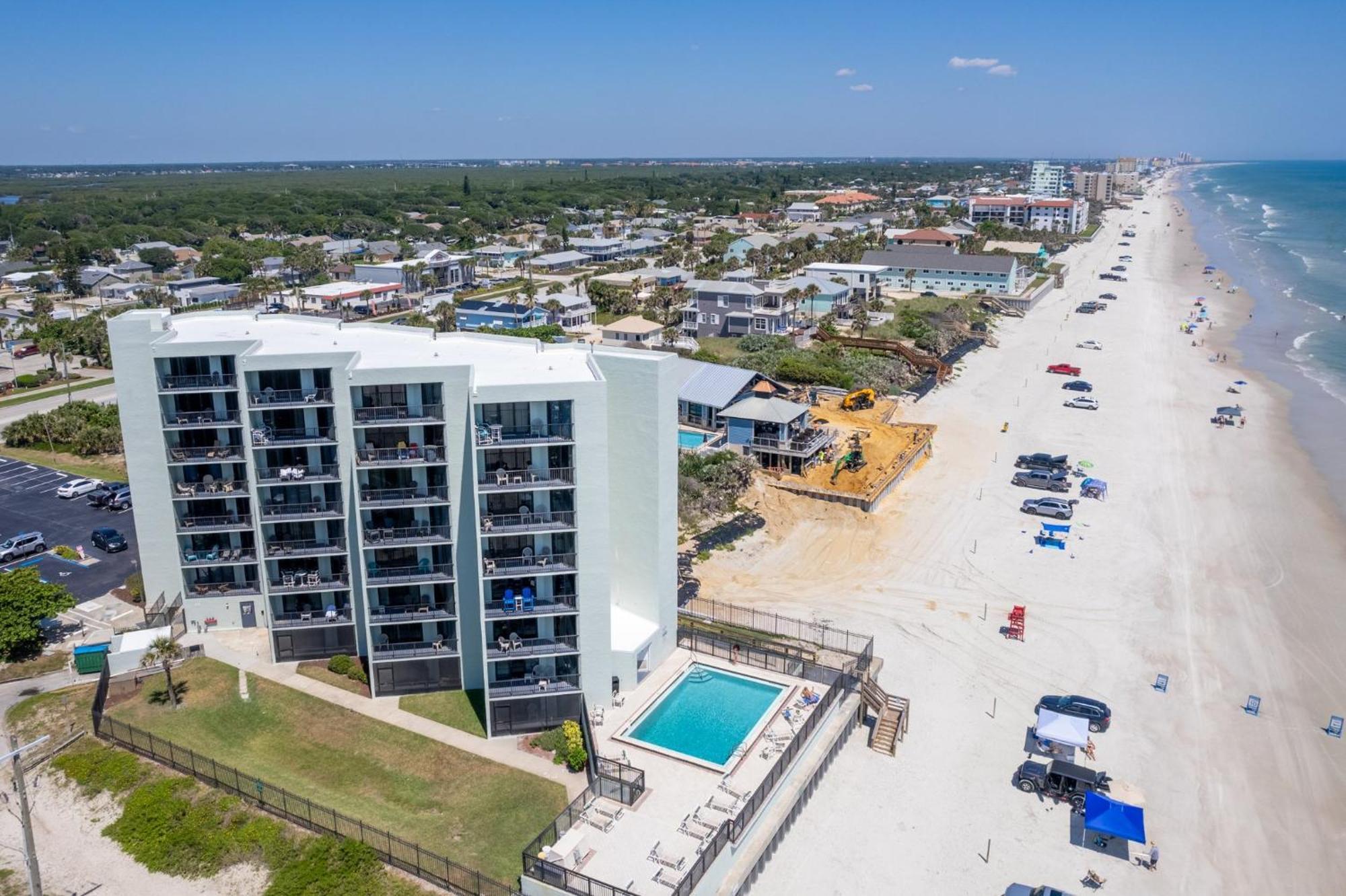 Ocean View With A Beachfront Pool At Ocean Trillium Condo ~ 403 New Smyrna Beach Kültér fotó